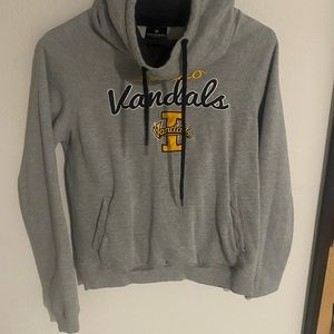 This is a super cute Idaho vandals hoodie!!